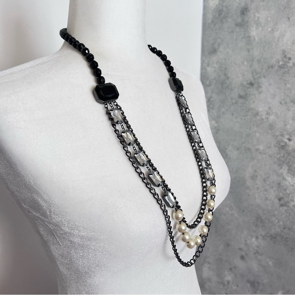 Long SAQ Avon Necklace Multi Strand - Picture 3 of 4